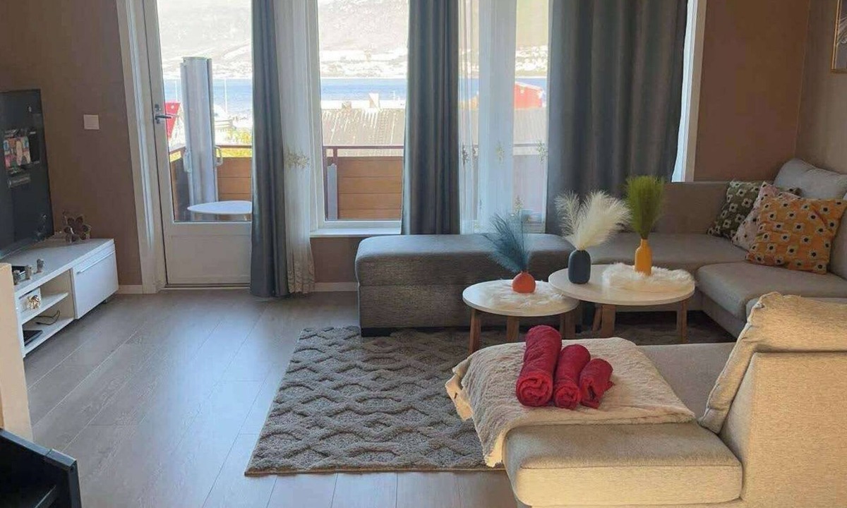 Tromso House | Polar View Apartment