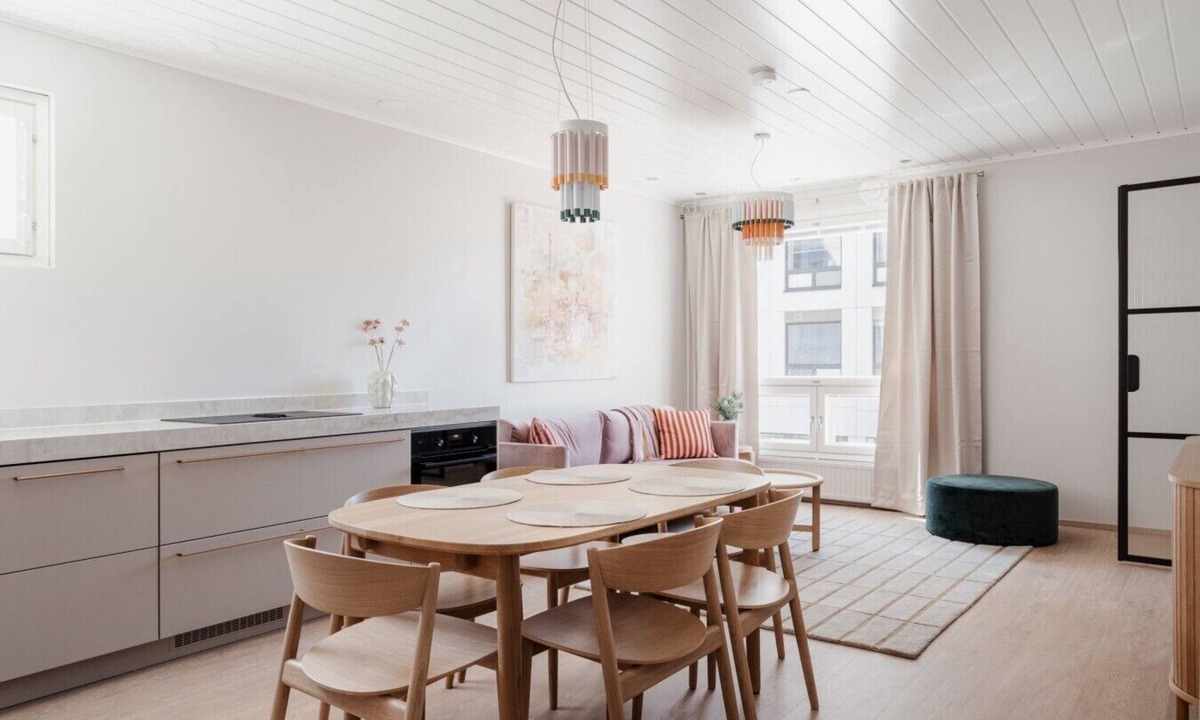 Hietalahti Apartment | Premium 3BR Home | Prime Location | Modern Touch