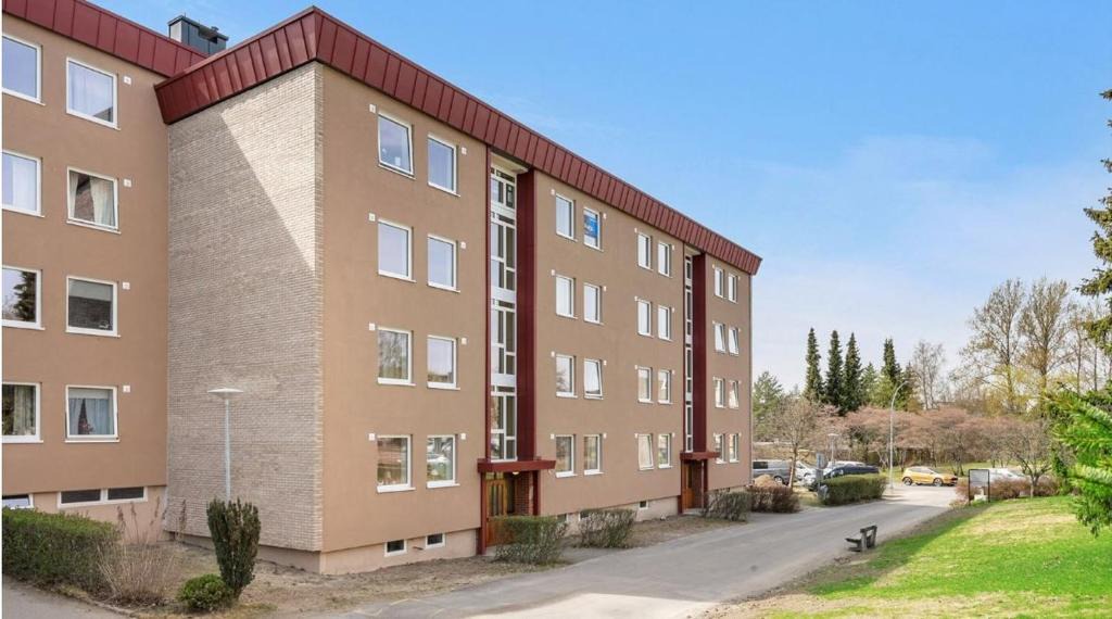 Bryn House | Privat room in shared 3 rooms apartment Manglerud