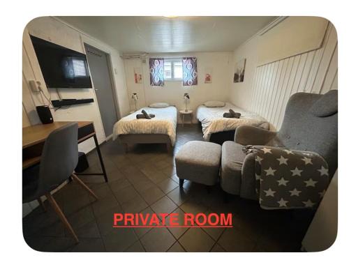 Odkarby House | Private room with shared bathroom and kitchen
