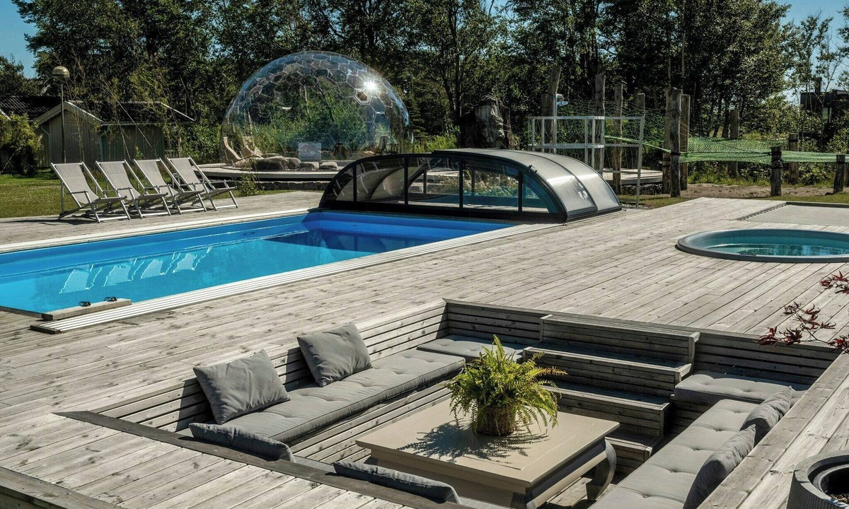 Heberg House | Private spa retreat 250 metres from Långasand
