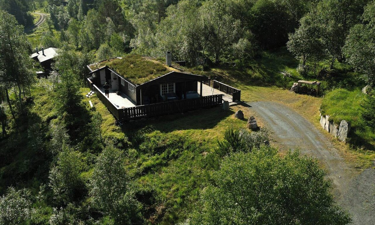 Møre og Romsdal House | Quiet mountain cabin at Fjellsætra