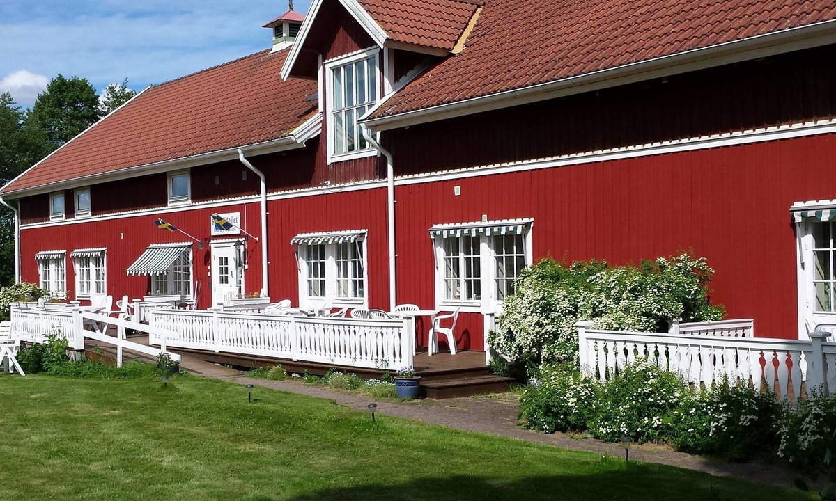 Hjo Municipality Bed & Breakfast | Röda Stallet B&B
