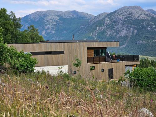 Bjørheimsbygda House | Relaxing accomodation
