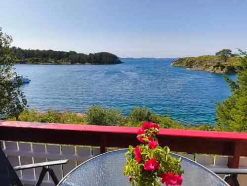 Auklandshamn House | Retreat Øklandsnes