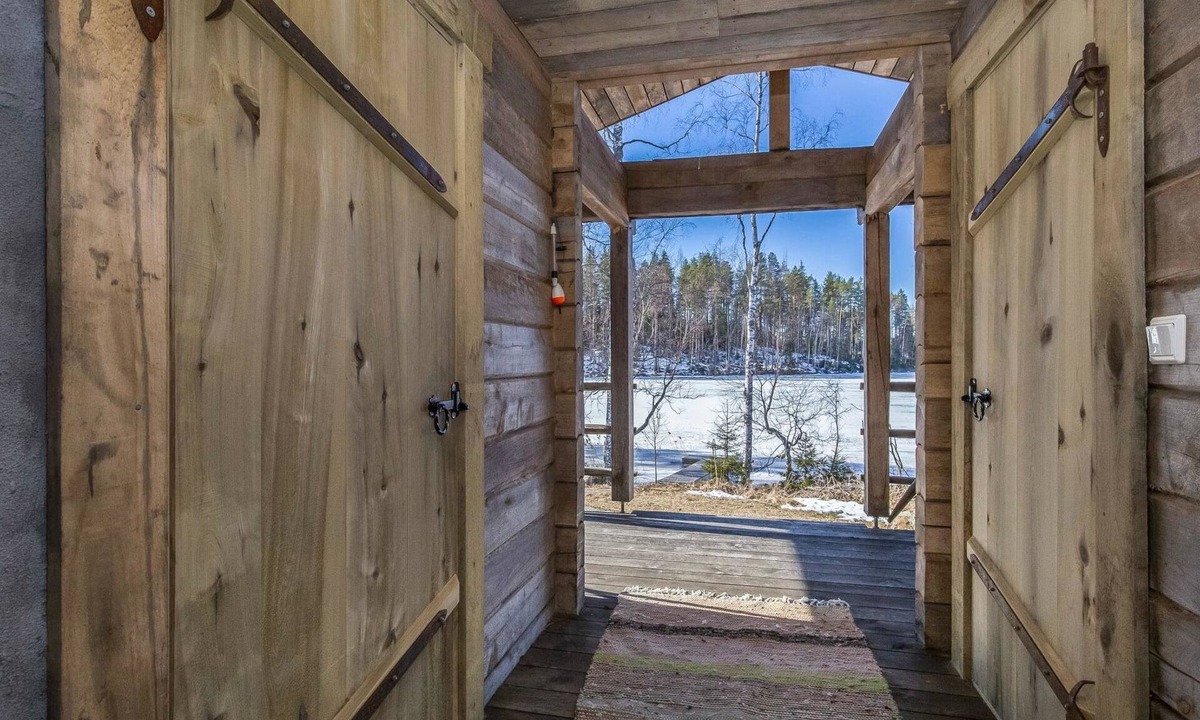 Hirvensalmi House | Riemukaari by Interhome