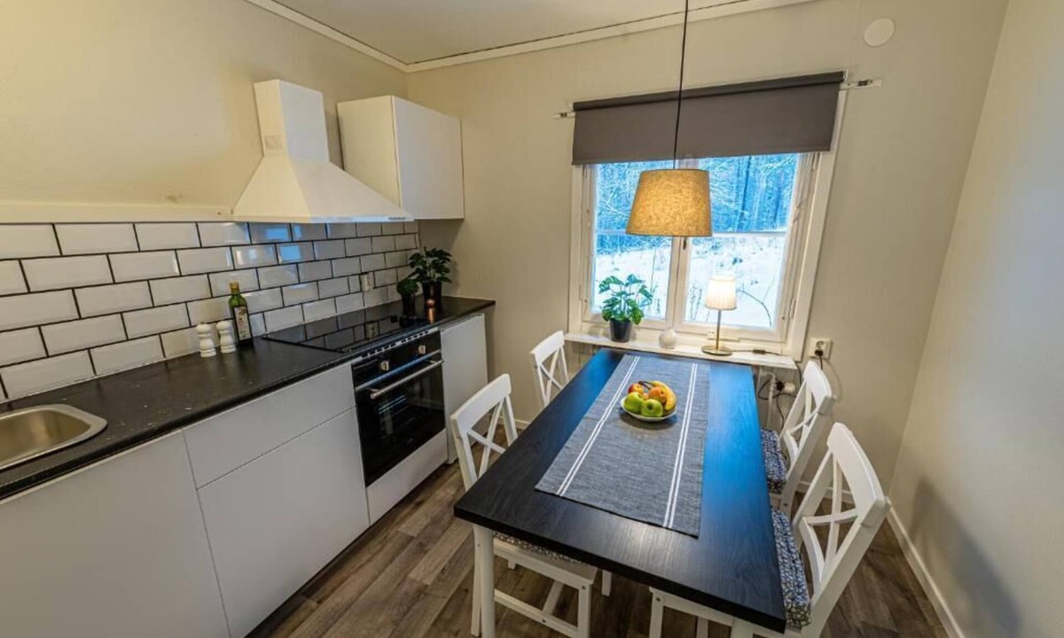 Borlange Cottage | Romme Stugby