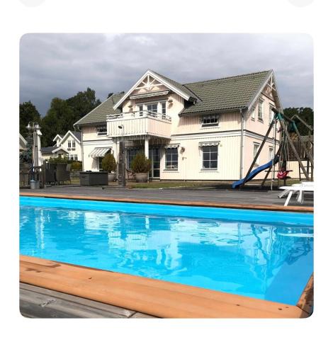Kolmarden Other | RosaVillan