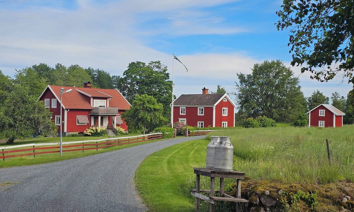 Flisby House | Rosen Skog in Småland: Cozy & Pet-Friendly