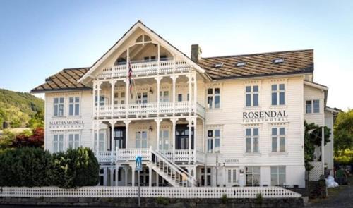 Rosendal Hotel | Rosendal Turisthotell
