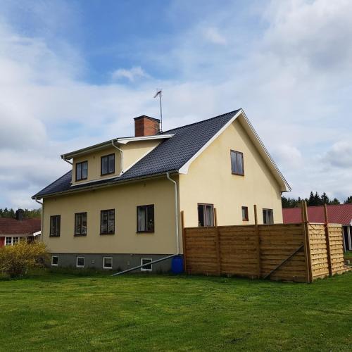 Tviklippan Apartment | Rumskulla guesthouse