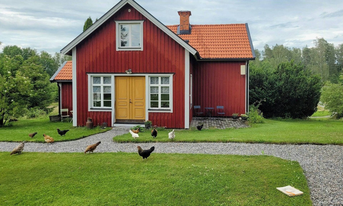 Arboga House | Rural 19th century house near Götlunda
