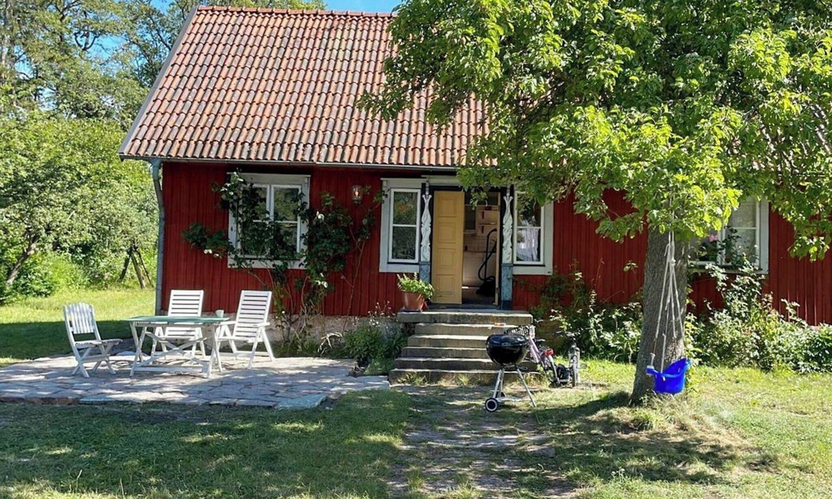 Sodvik House | Rustic farm in secluded Knisa on Öland