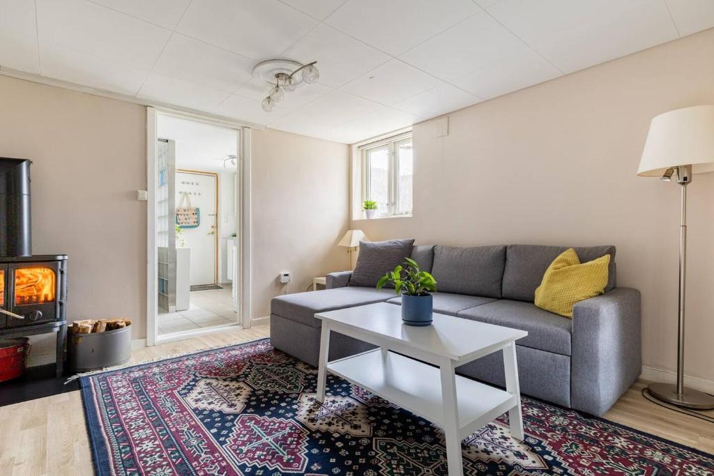 Baerum Apartment | Rykkinn Garden-Level Apartment, near Oslo - EV Power, Free Parking