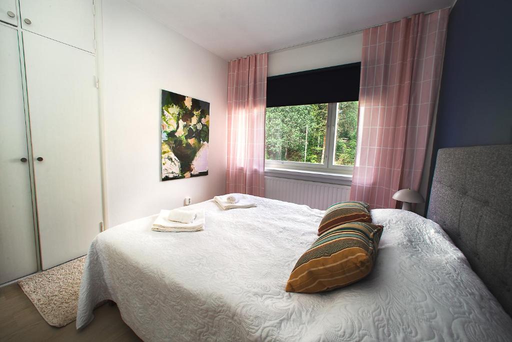 Savonlinna Apartment | Saimaa Design, lake view, AC, Wifi