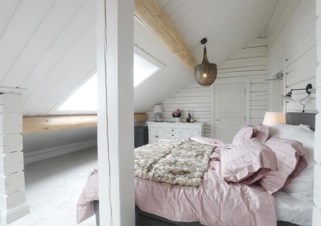 Erikslund Bed & Breakfast | Sara´s Bed and Breakfast