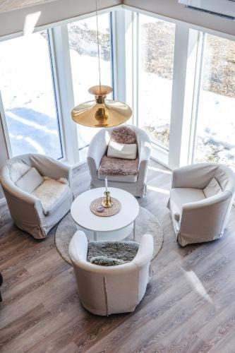 Lofsdalen House | Sauna | WiFi | Wood-burning stove | BBQ | Pets OK