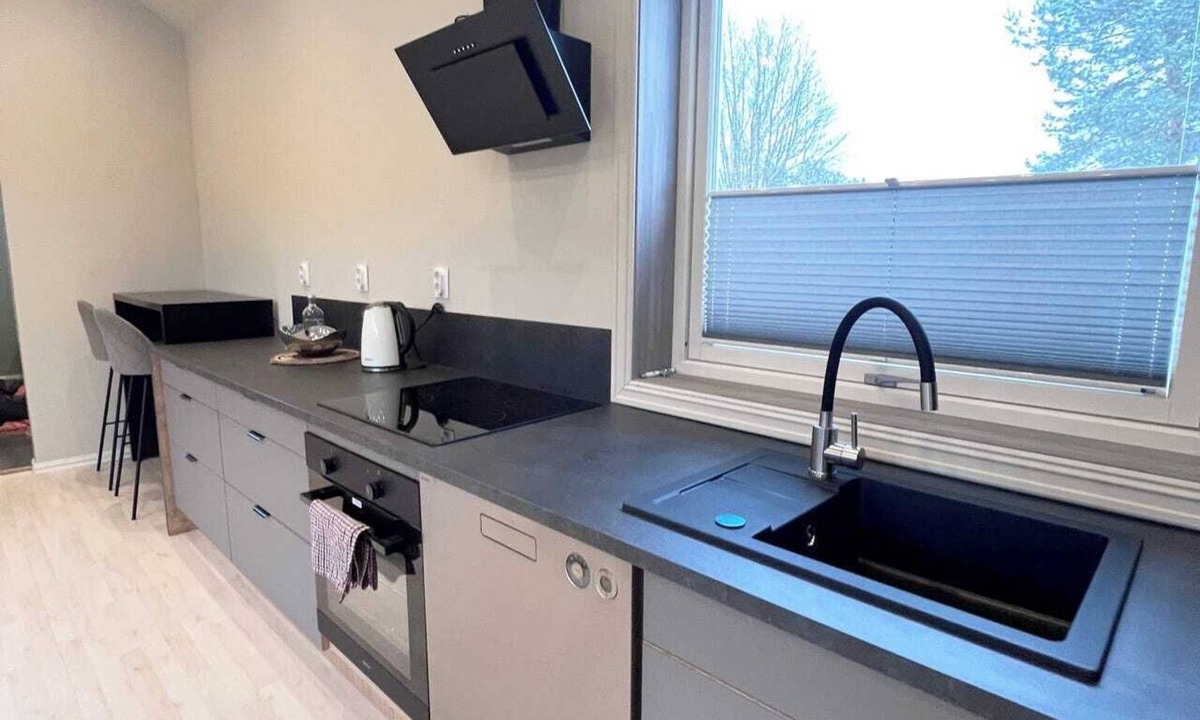 Sandefjord Apartment | Scandinavian modern, cosy apartment. Strategic location for travelers. Garden.