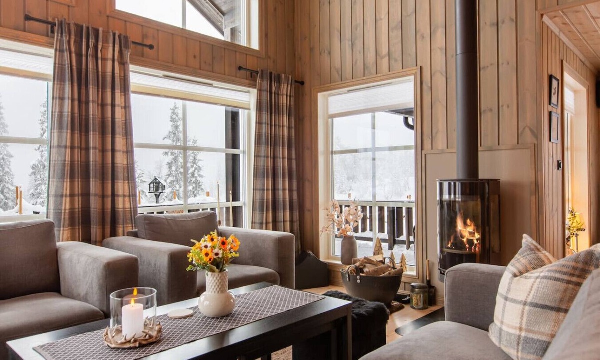 Nord-Aurdal Cabin | Scenic view with fireplace and EVcharger