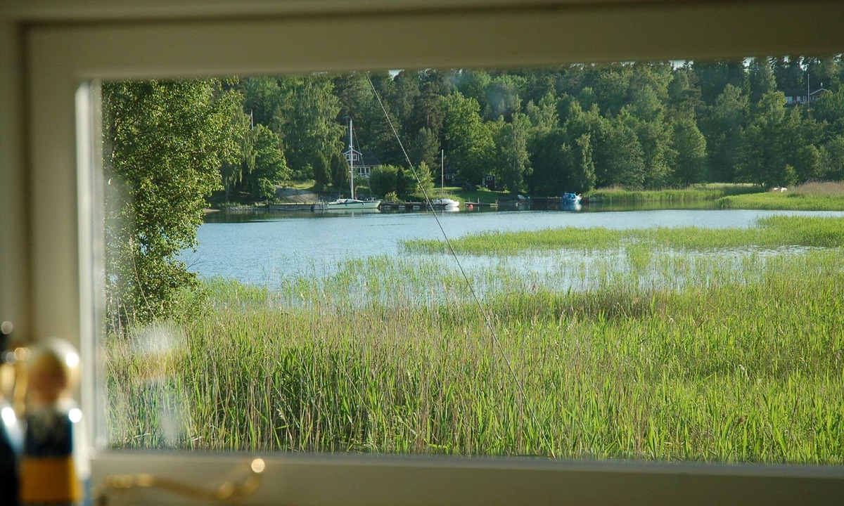 Sodersvik House | Sea view cottage 25 meters from sea. Boat with motor included.
