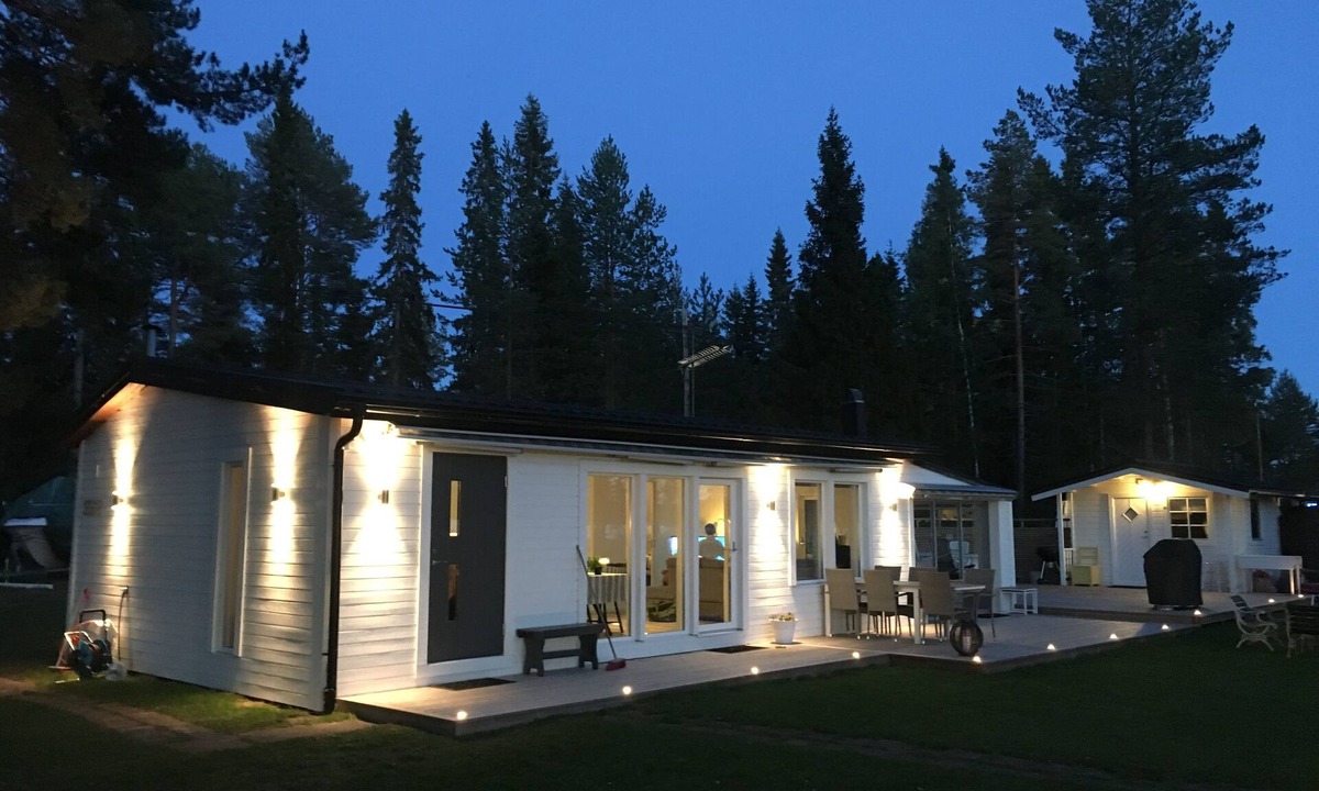 Lulea Cottage | ♥ Seaside cottage ♥ Boat fishing snowmobile running