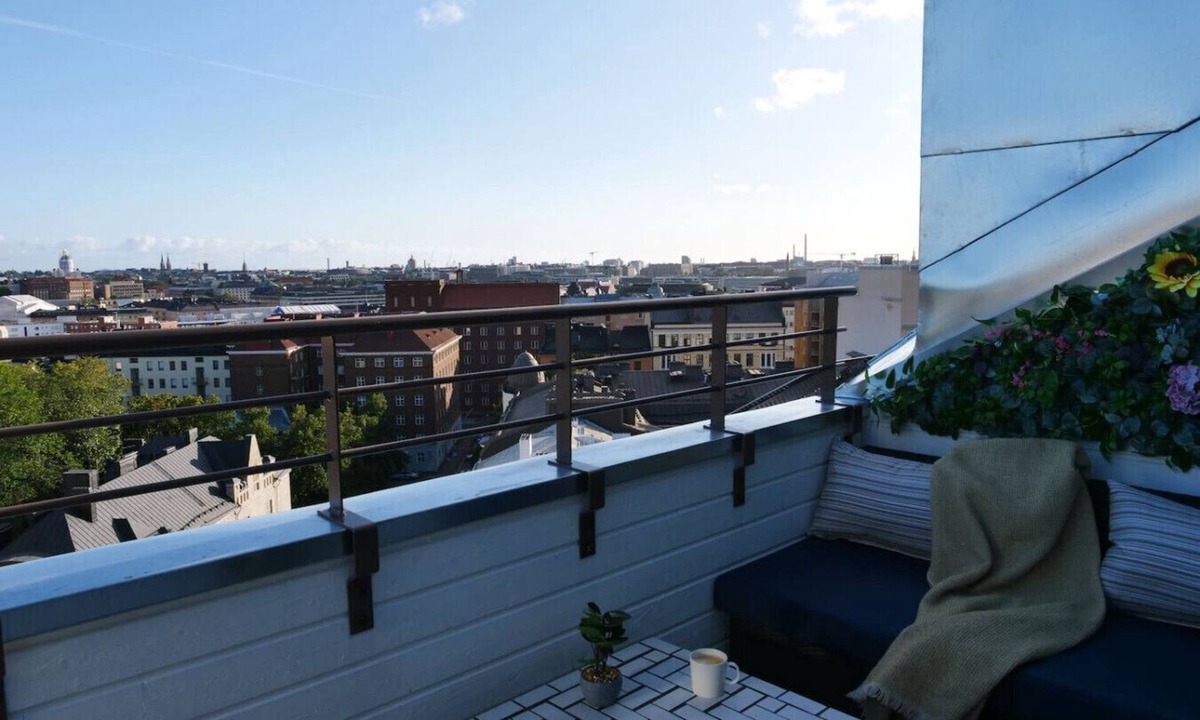 Kallio Apartment | Seaview Loft | Sauna | Private Balcony