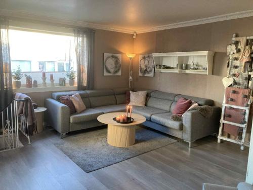 Bodo Apartment | Sentral leilighet, nært tog, buss, sykehus og byen