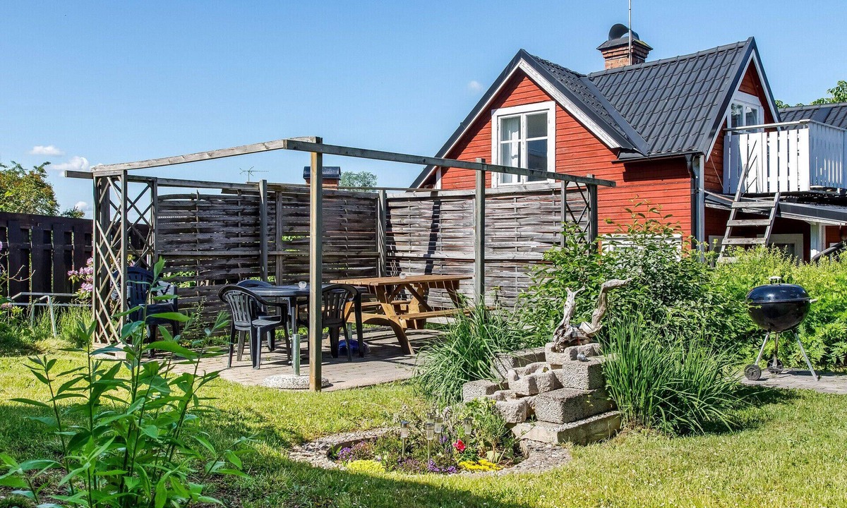 Vimmerby House | Simple cottage with a yard in Vimmerby | SE05022