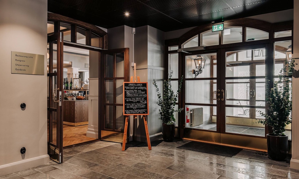 Norra Skara Hotel | Skara Stadshotell