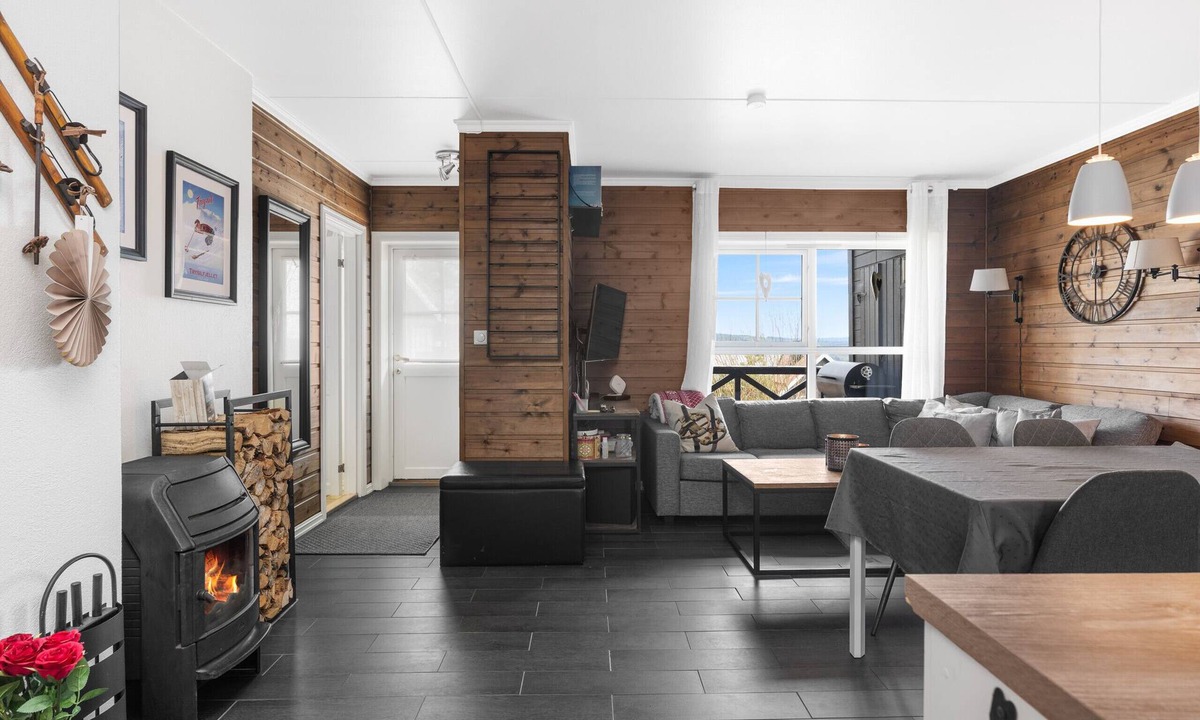 Trysil Apartment | Ski-In Mountain Retreat in Trysil – Cozy Apartment for 6
