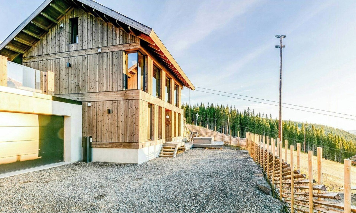 yer House | Ski-in/ski-out cabin in Hafjell with view