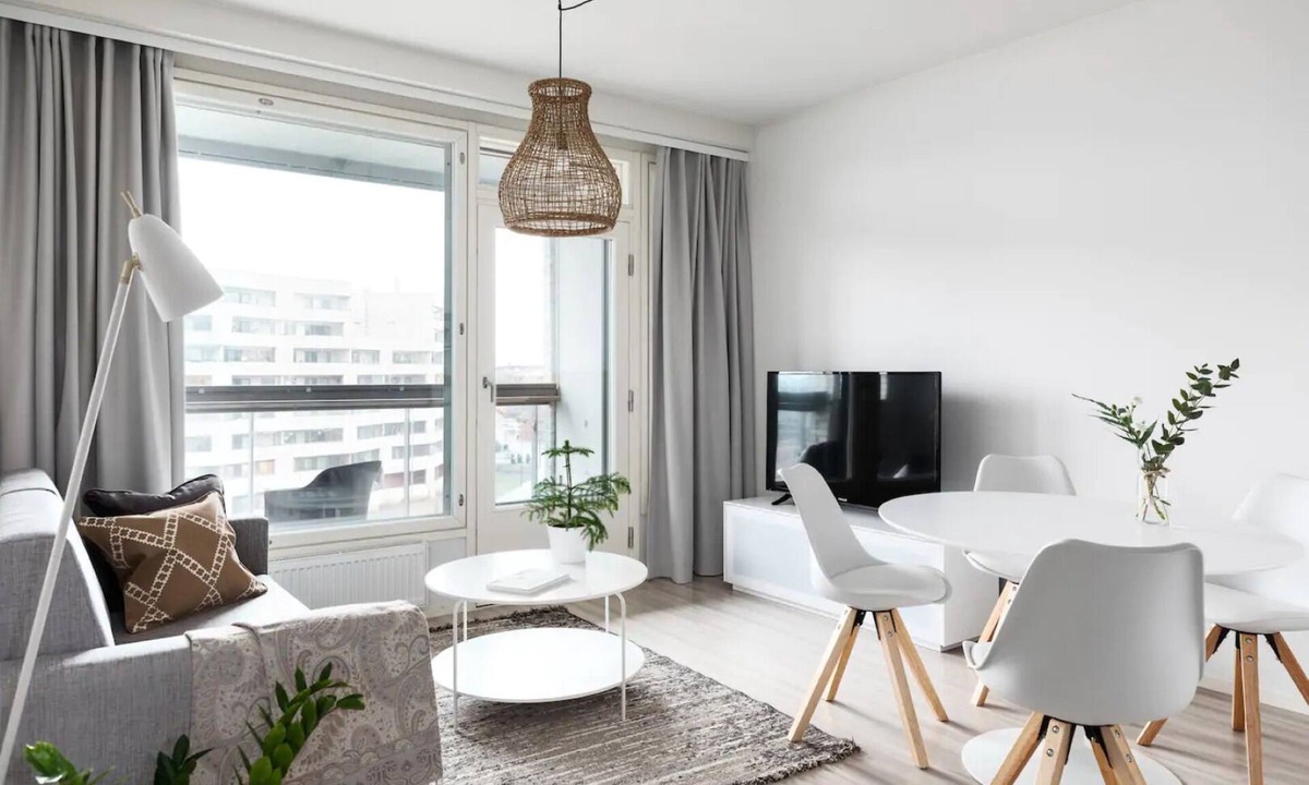 Etelainen District Apartment | SleepWell next to West Terminal, Sauna, Parking 37