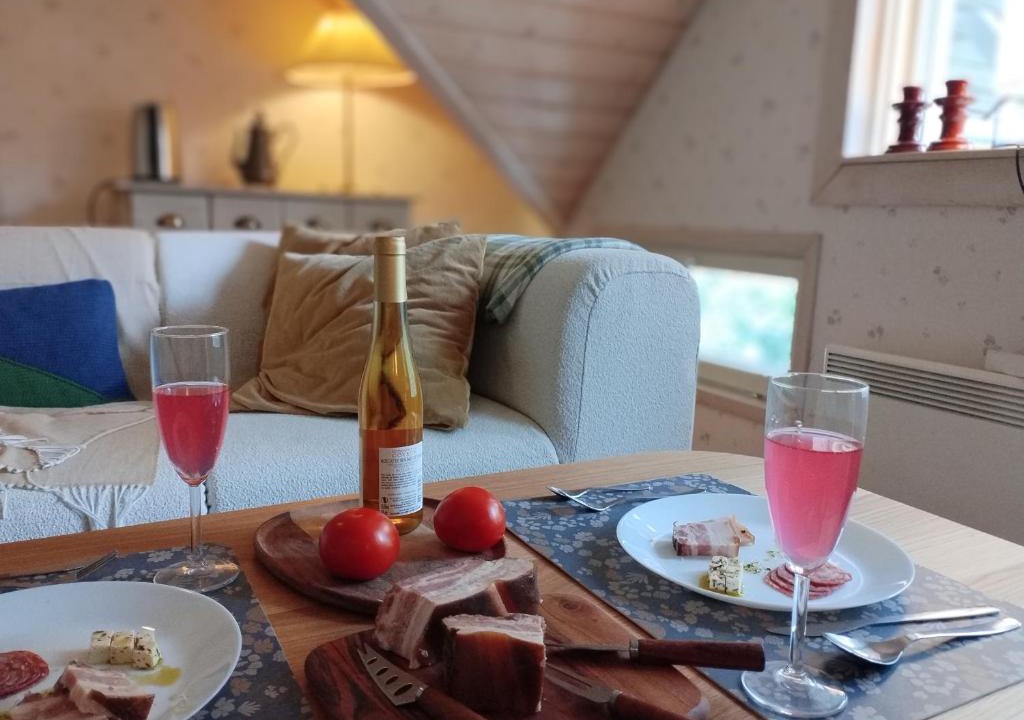 Lahti Apartment | Sofia's Villa - Ski Jump Chalet