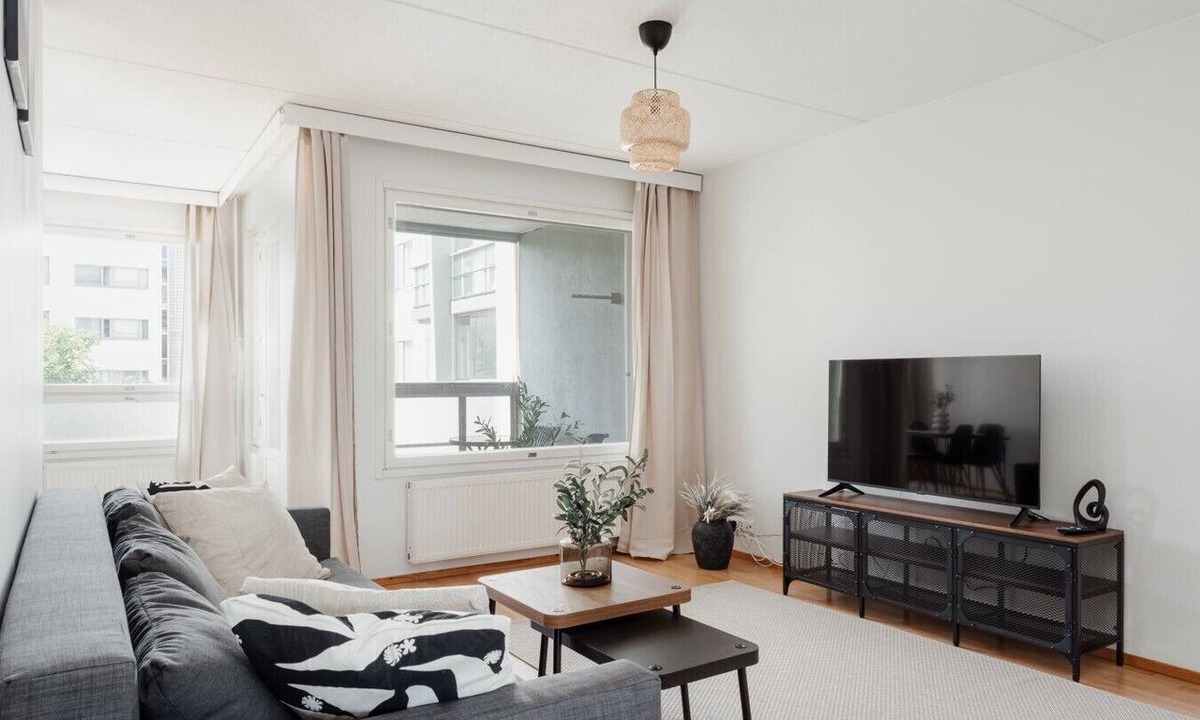 Etelainen District Apartment | Spacious 2BR Family Apt with Sauna | Near Metro