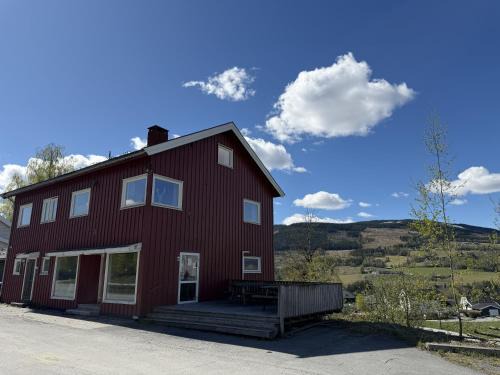 Gausdal Apartment | Spacious apartment in Follebu
