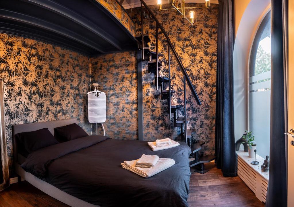 Kungsholmen Apartment | Spacious Oasis only Minutes From the City Center
