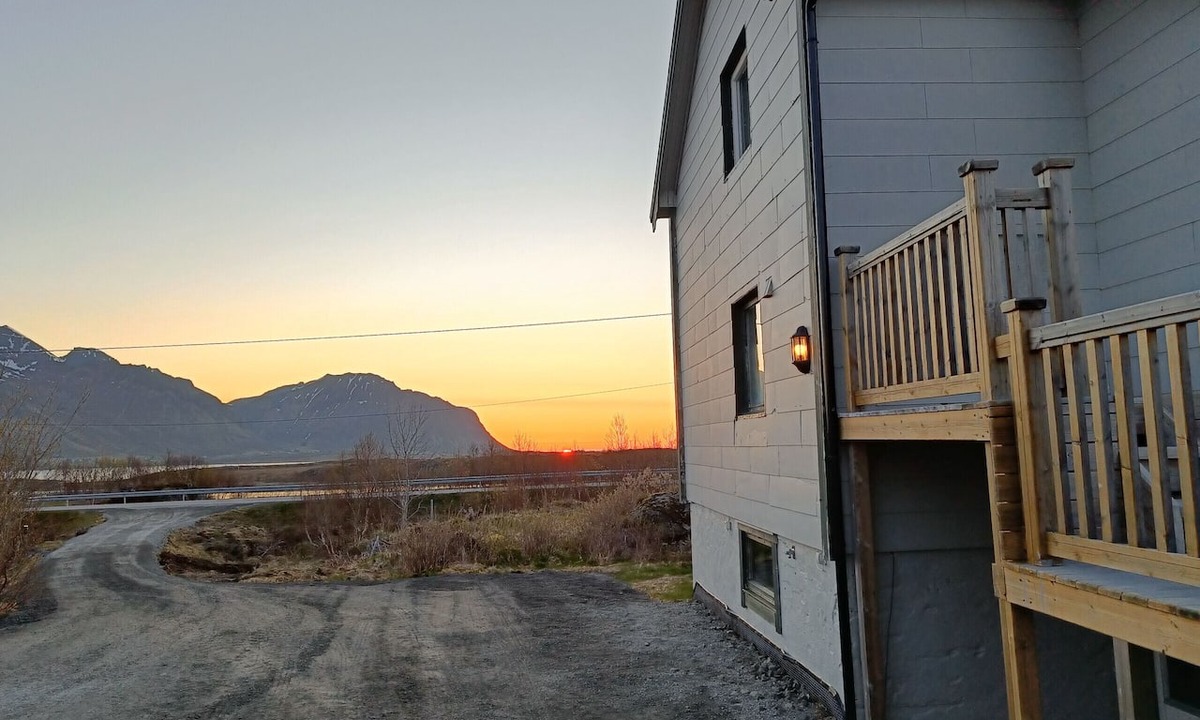 Vestvagøy House | Spacious Oceanfront house in the Heart of Lofoten