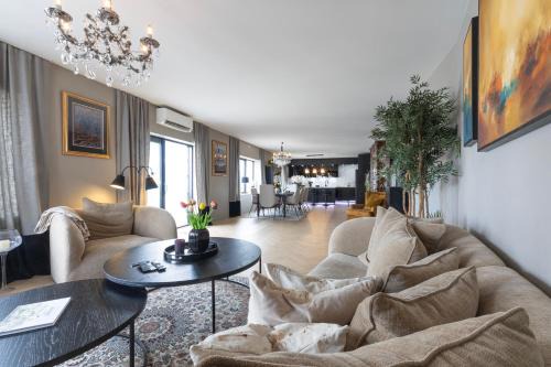 Alesund Apartment | Spectacular 186 sqm luxury apt -prime location