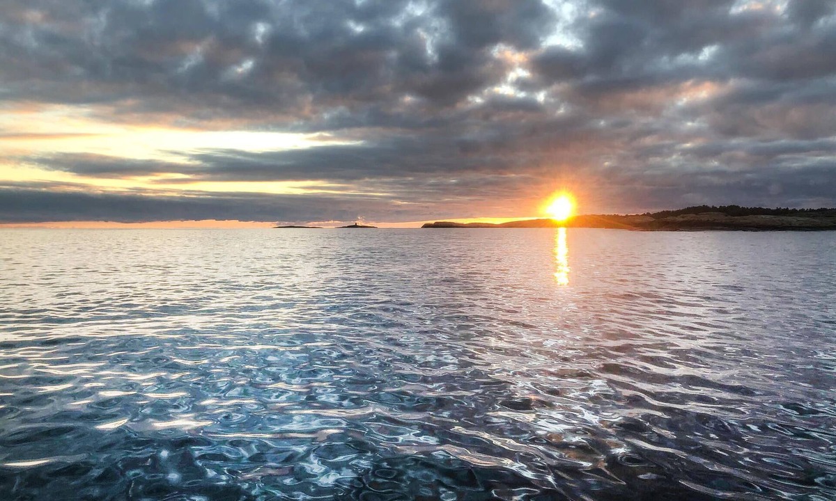 Risor House | Spend your family vacation in this rare gem in a very popular residential area in Risør.