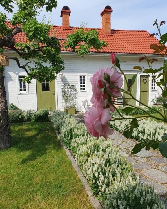 Borensberg Apartment | Stenkullens gårdshus