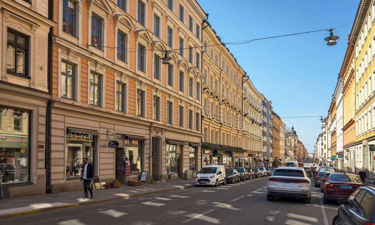 Norrmalm Apartment | Stockholm Central- Near Drottninggatan & Shops!
