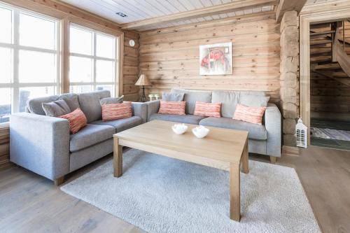 Møre og Romsdal Apartment | Stranda Fjellgrend 3 bedrooms - 68B