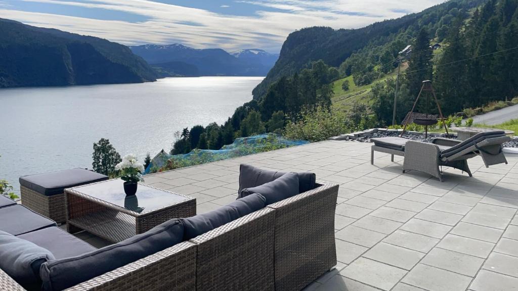 Stryn House | Stryn Panorama