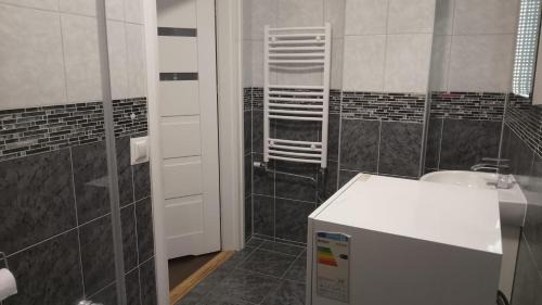 Hallonbergen Apartment | Studio Sleeps 1 in Sundbyberg