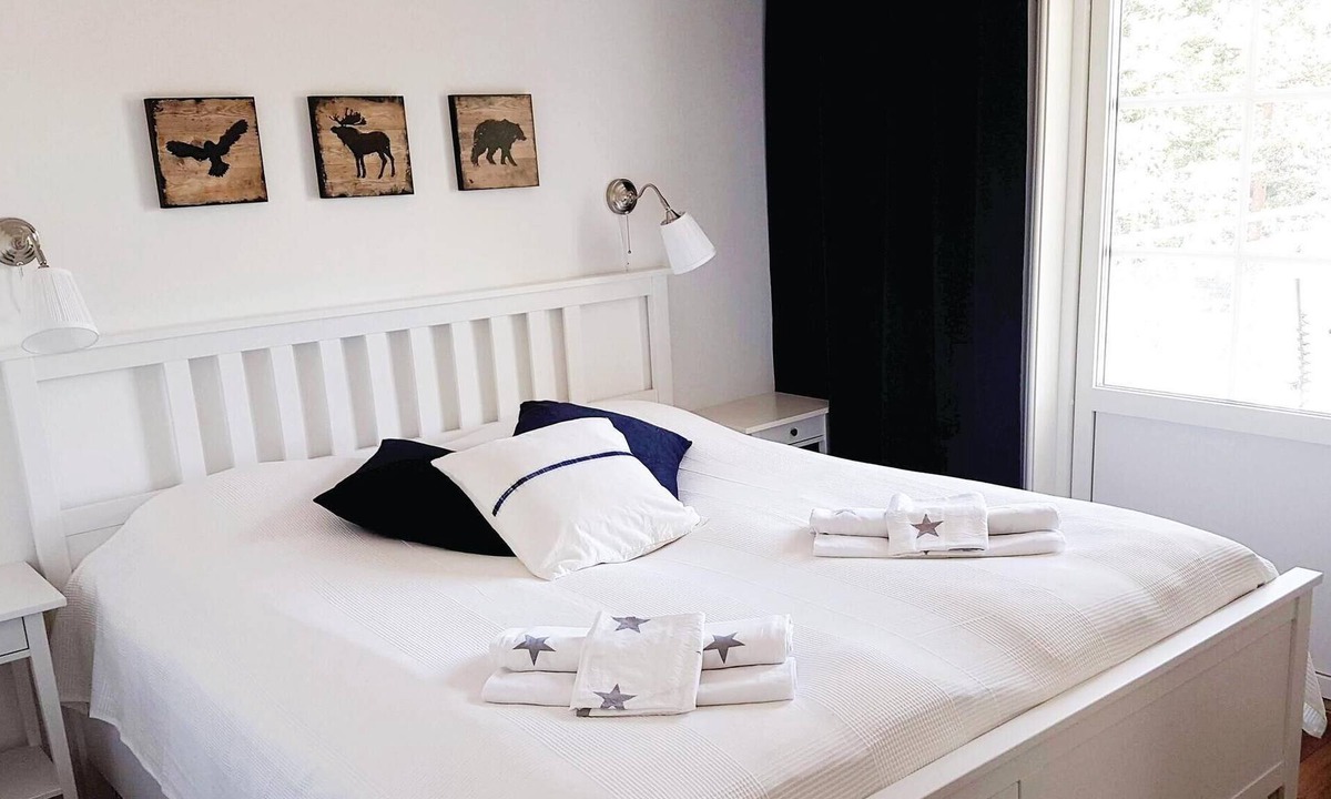 Arjang House | Stunning Home in Årjäng With 3 Bedrooms and Wifi