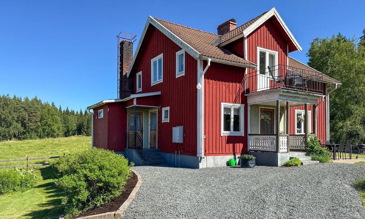 Aneby House | Stunning home in Aneby with ethernet internet