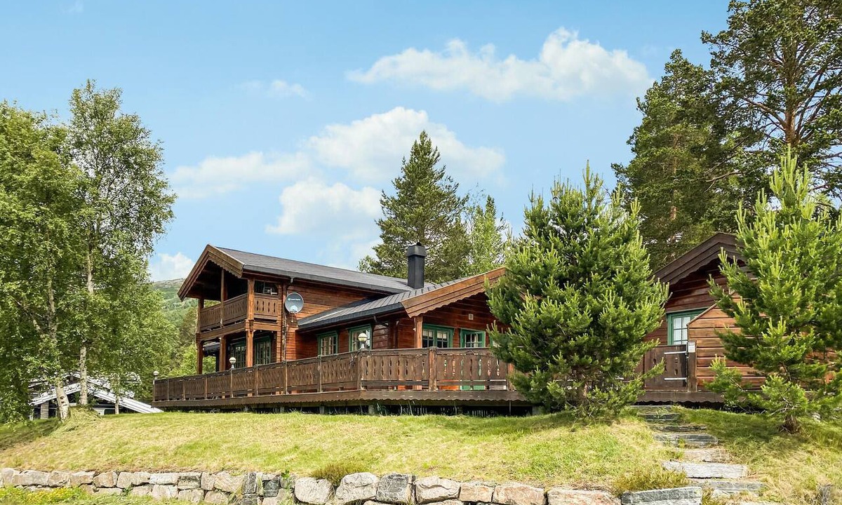 Bjorli House | Stunning home in Bjorli with house a panoramic view