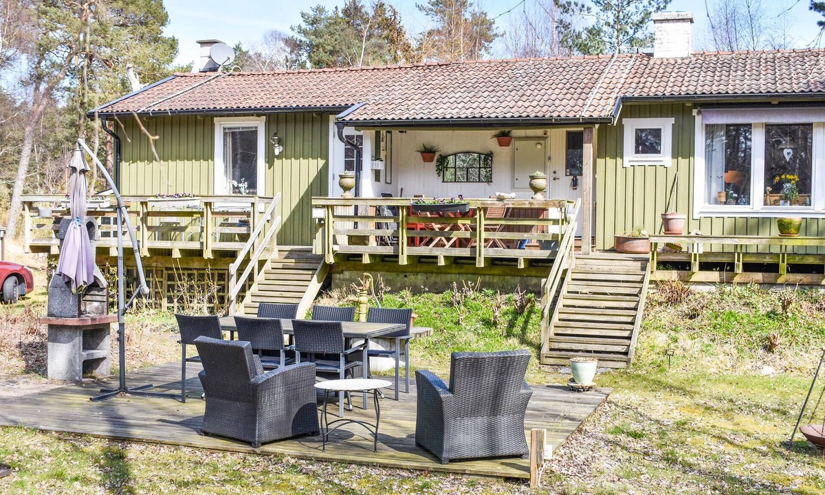 Borrby House | Stunning home in Borrby with WiFi