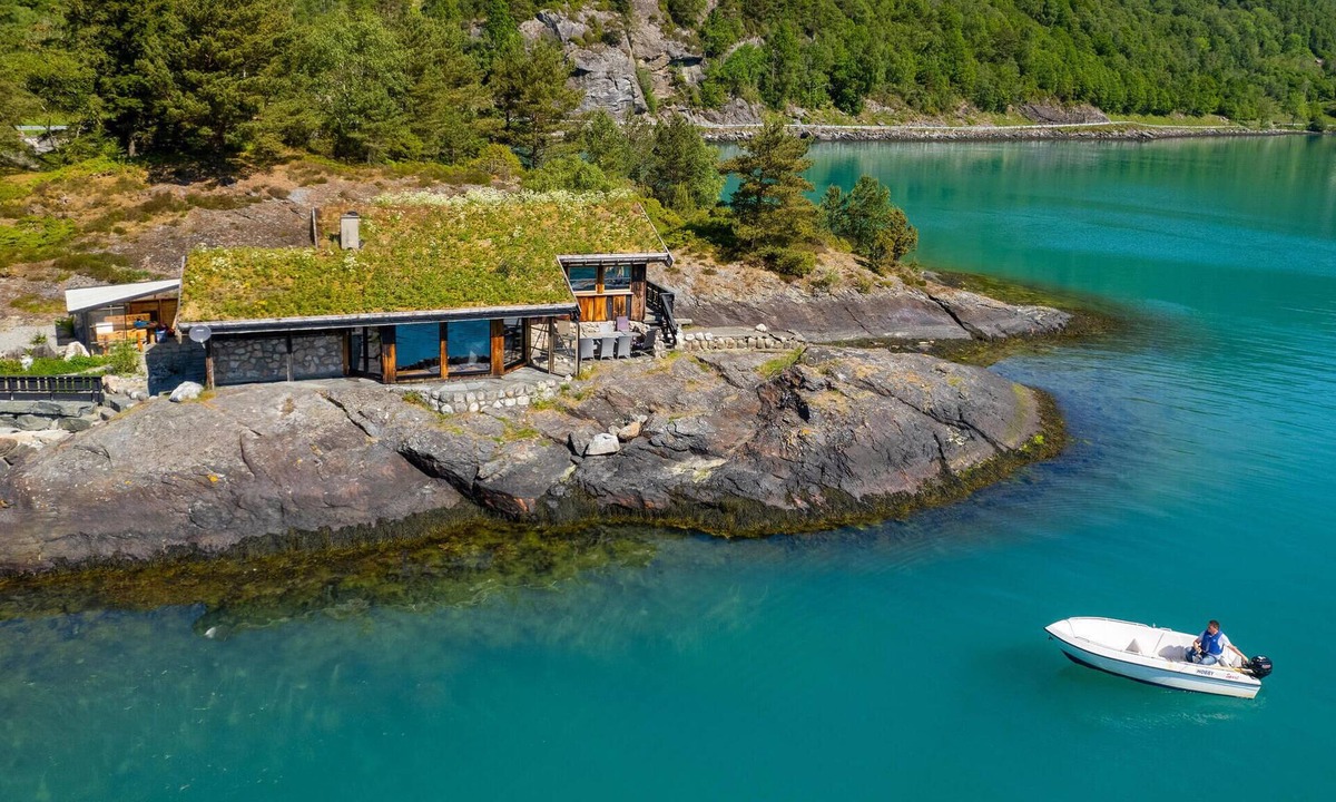 Etne House | Stunning home in Etne with sauna
