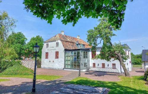 Fleninge House | Stunning Home In Fleninge With Wifi